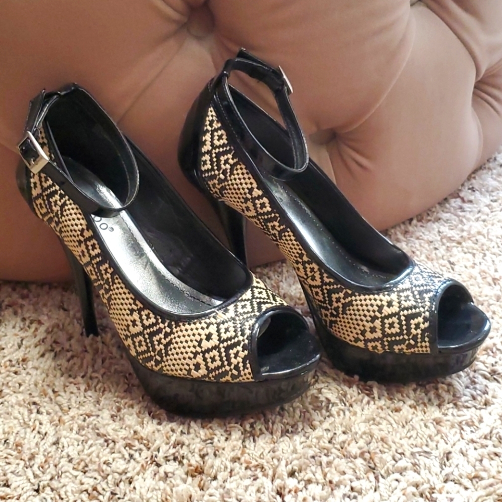 Bamboo Tribal Platform Heels